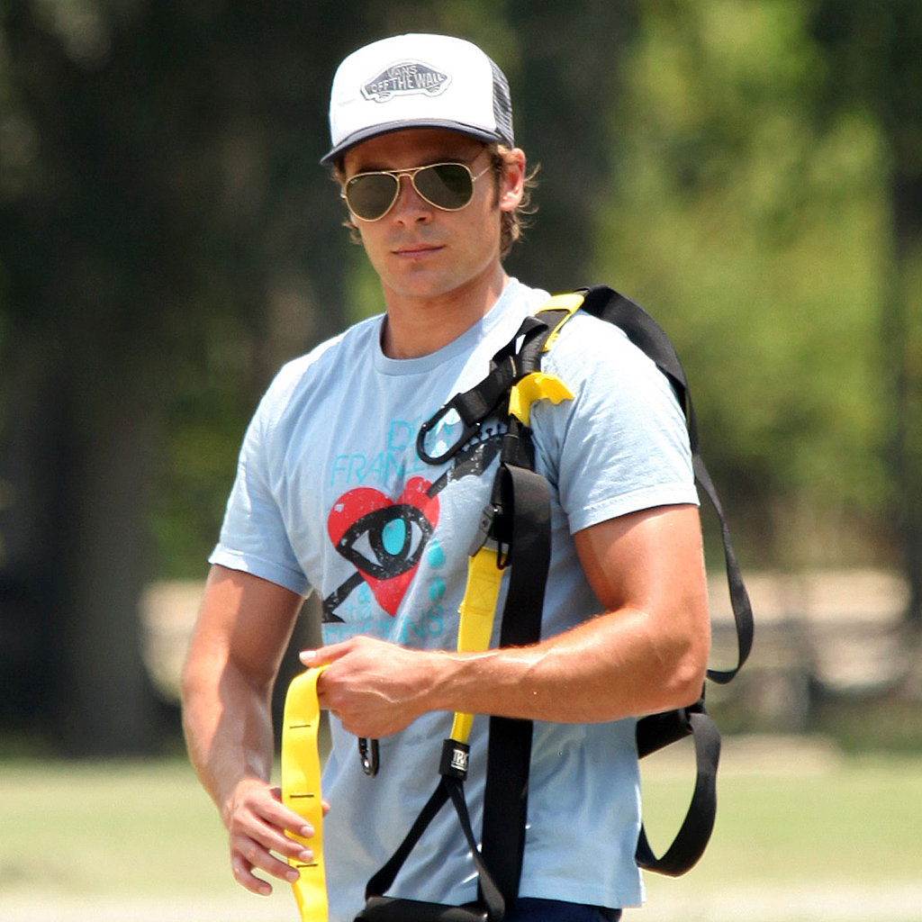 Zac Efron com TRX